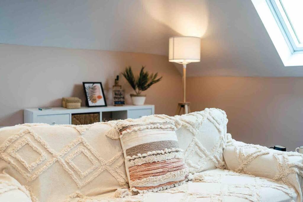 Boho Loft In Somerset - Private Parking Radstock Kültér fotó